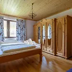 Hotel Ausswinkl Russbach am Pass Gschütt