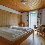 Hotel Ausswinkl Russbach am Pass Gschütt