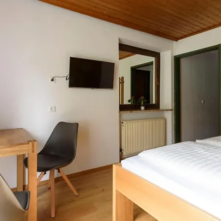 Ausswinkl Hotel 3*