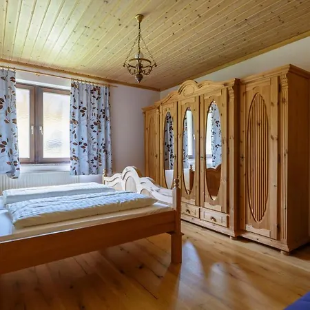Hotel Ausswinkl Russbach am Pass Gschütt
