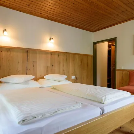 Hotel Ausswinkl 3*